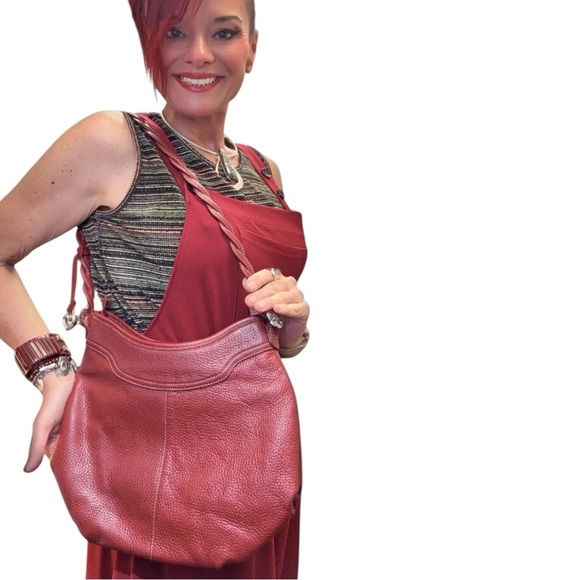 Brighton Cameron Deep Red Pebbled Leather Vintage Shoulder Bag - Picture 3 of 17